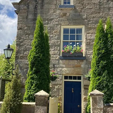 Groves Hall Garden *