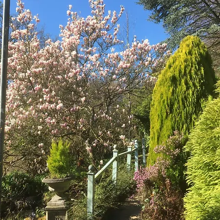 Groves Hall Garden Daire